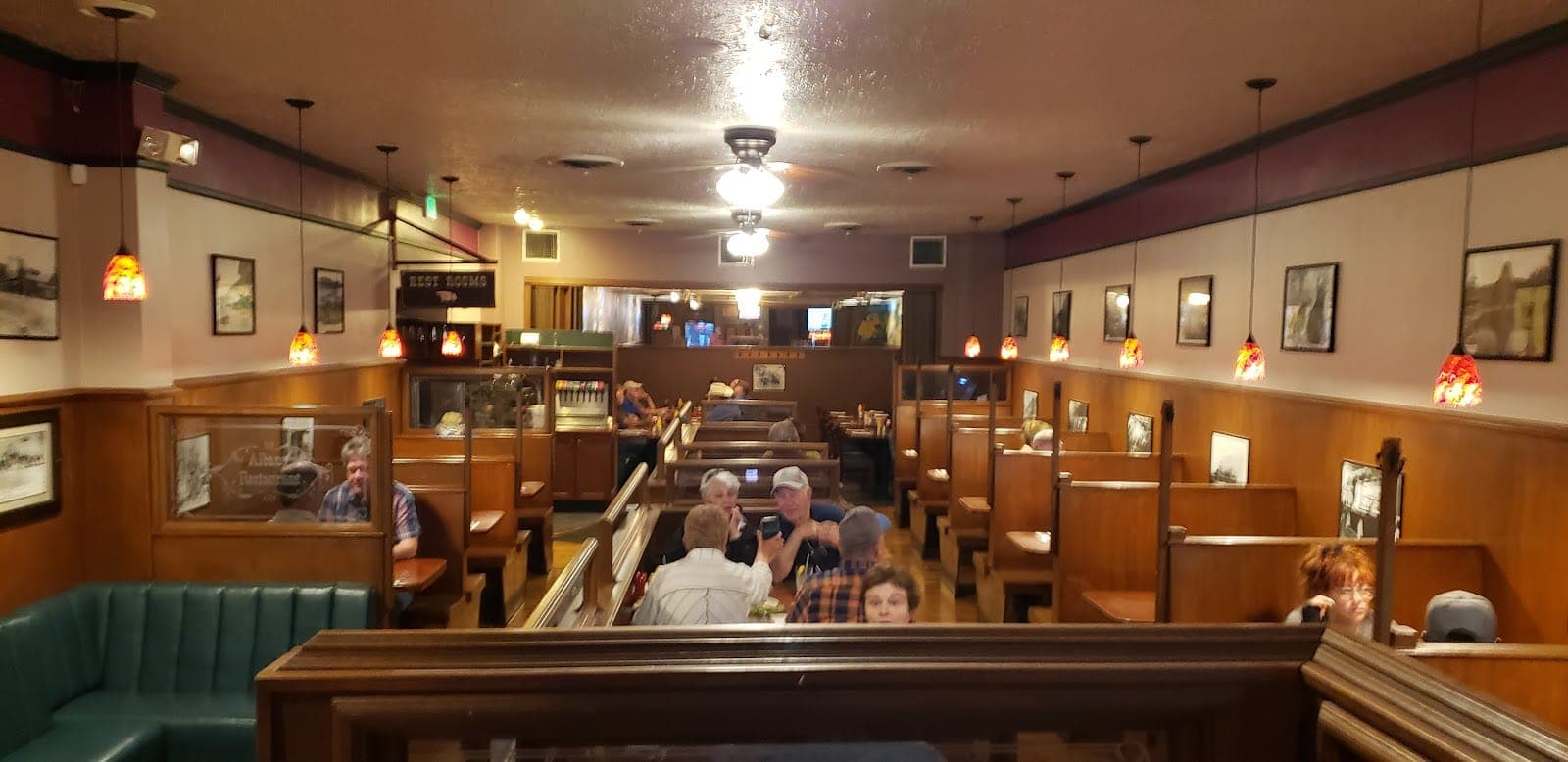 The Albany Restaurant Bar & Liquormart