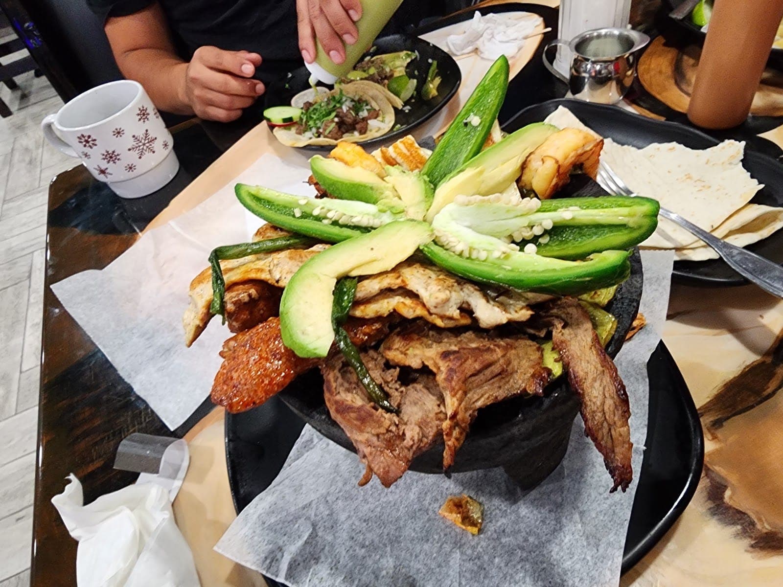 TAQUERIA EL TENAMPA