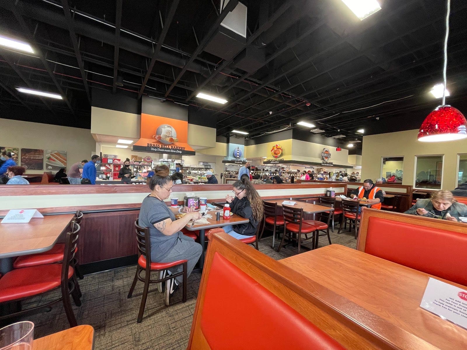 Golden Corral Buffet & Grill