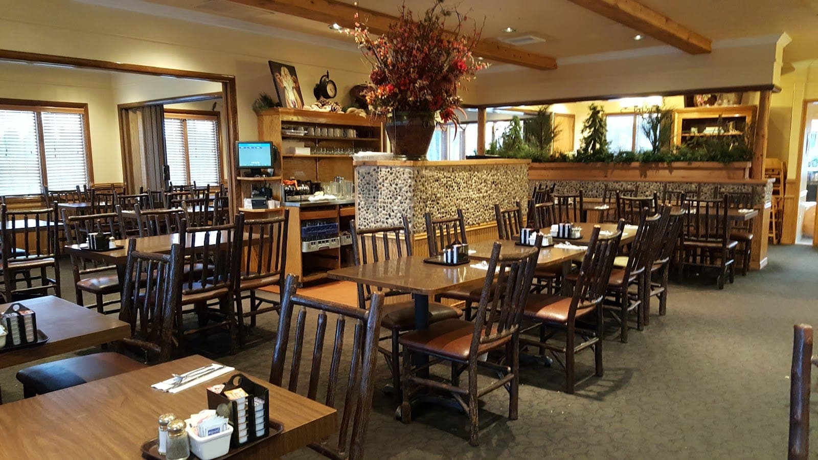 Tom's Pancake House