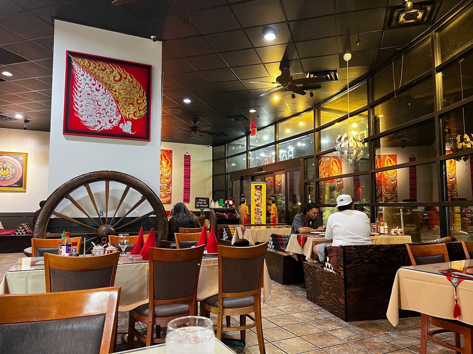 99 Thai Fusion Restaurant | Boba & Phở