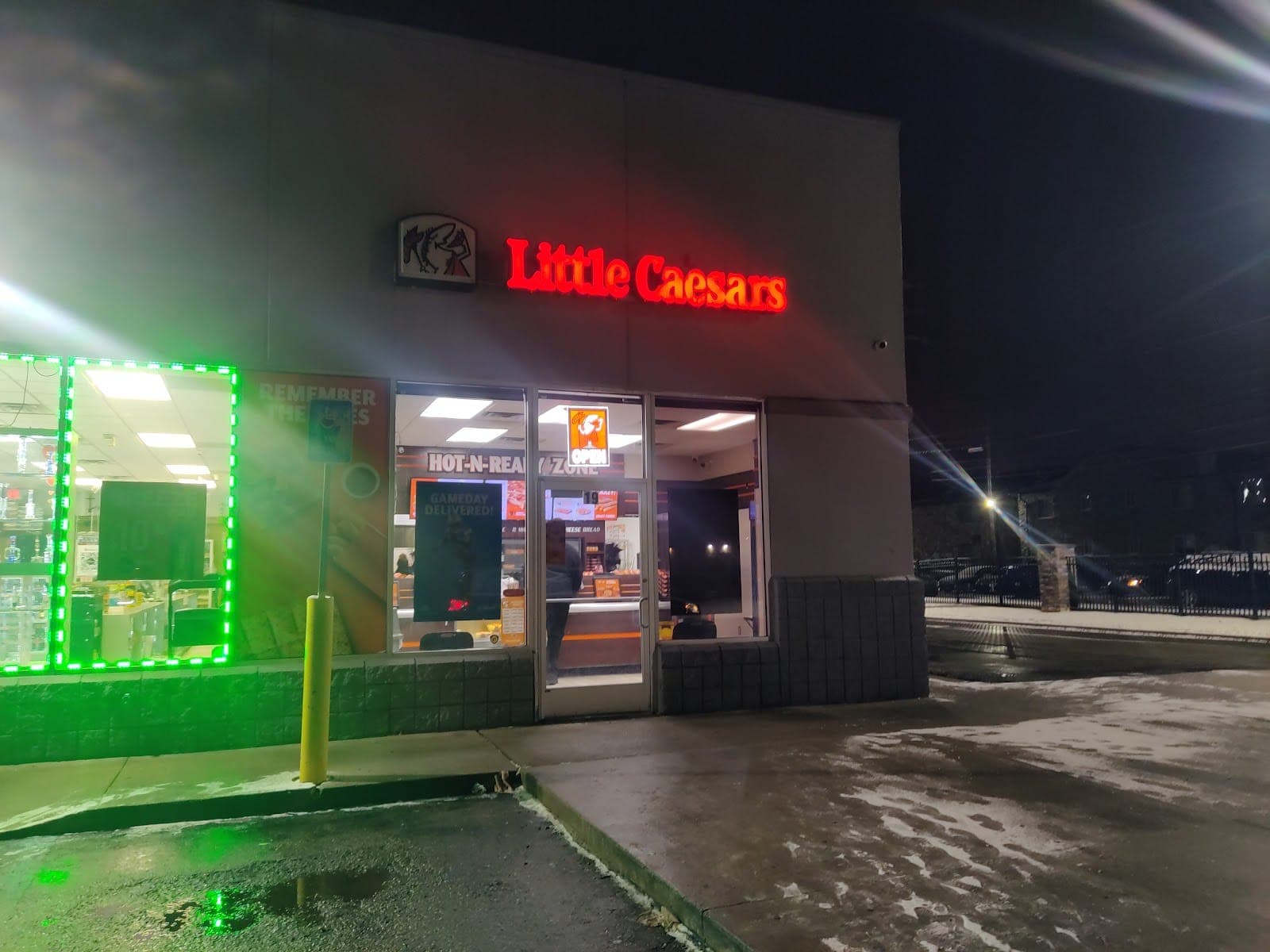 Little Caesars Pizza