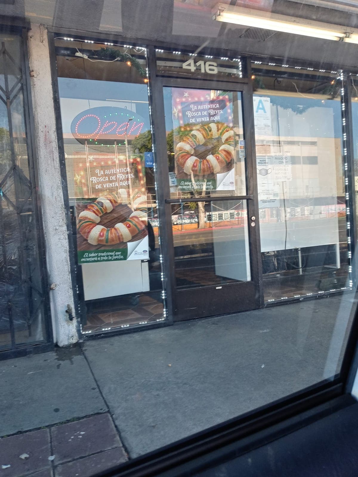Lusia's Bakery