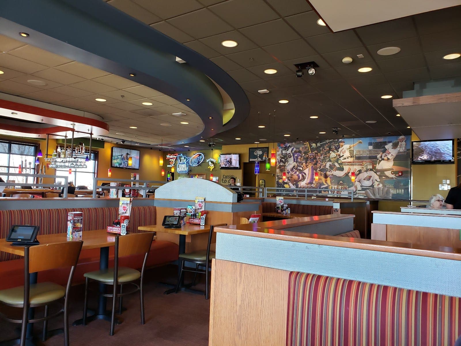 Applebee's Grill + Bar