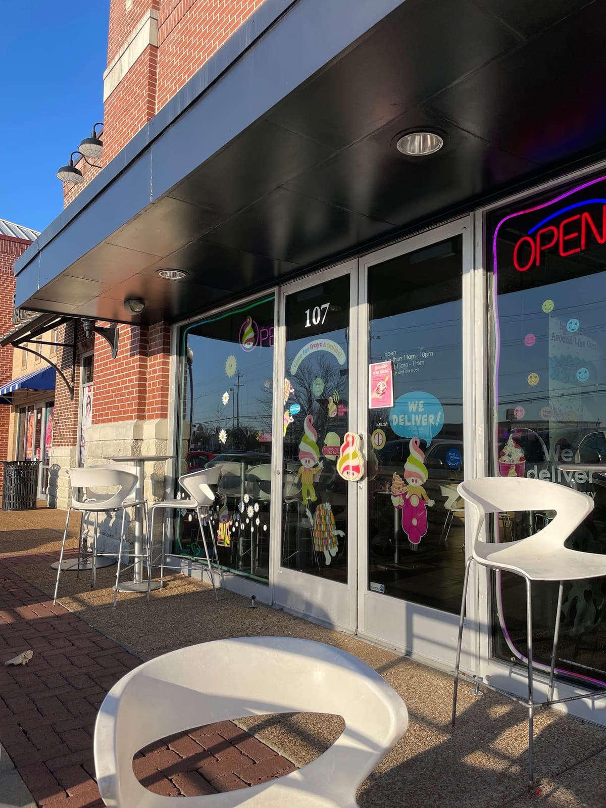 Menchie's Frozen Yogurt