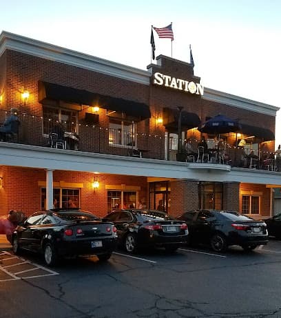 Station 21 American Grill