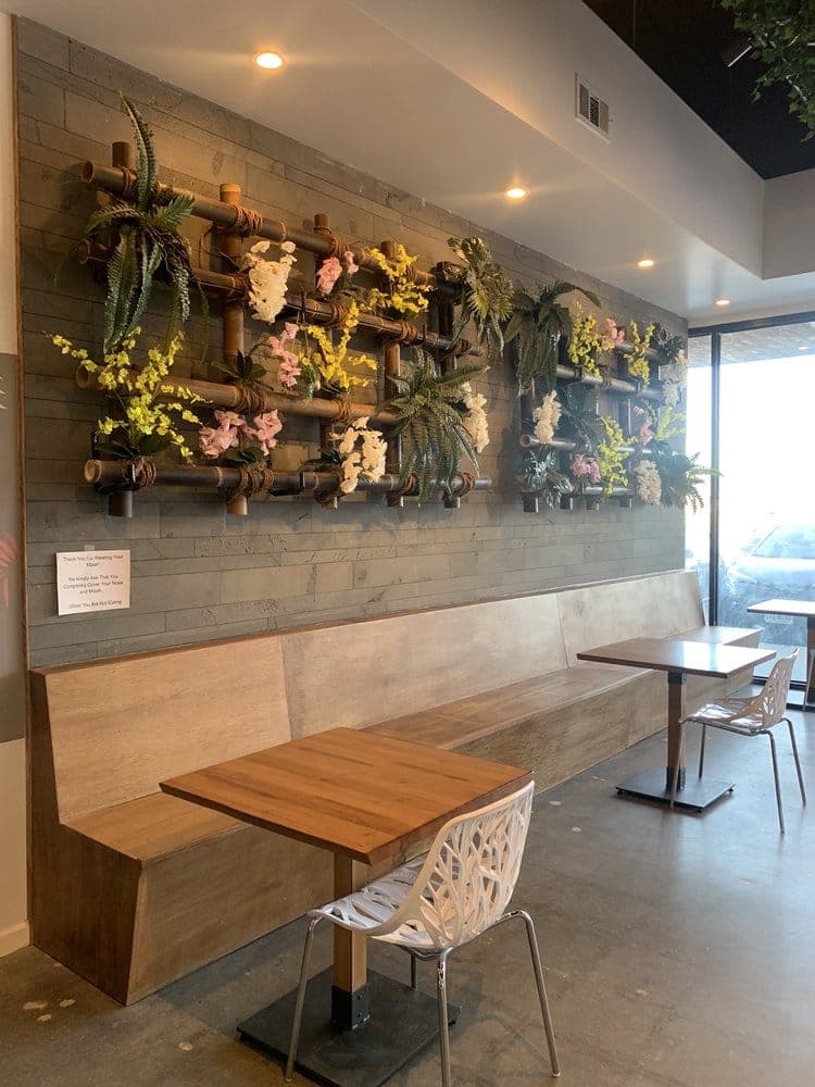 Cafe Miki