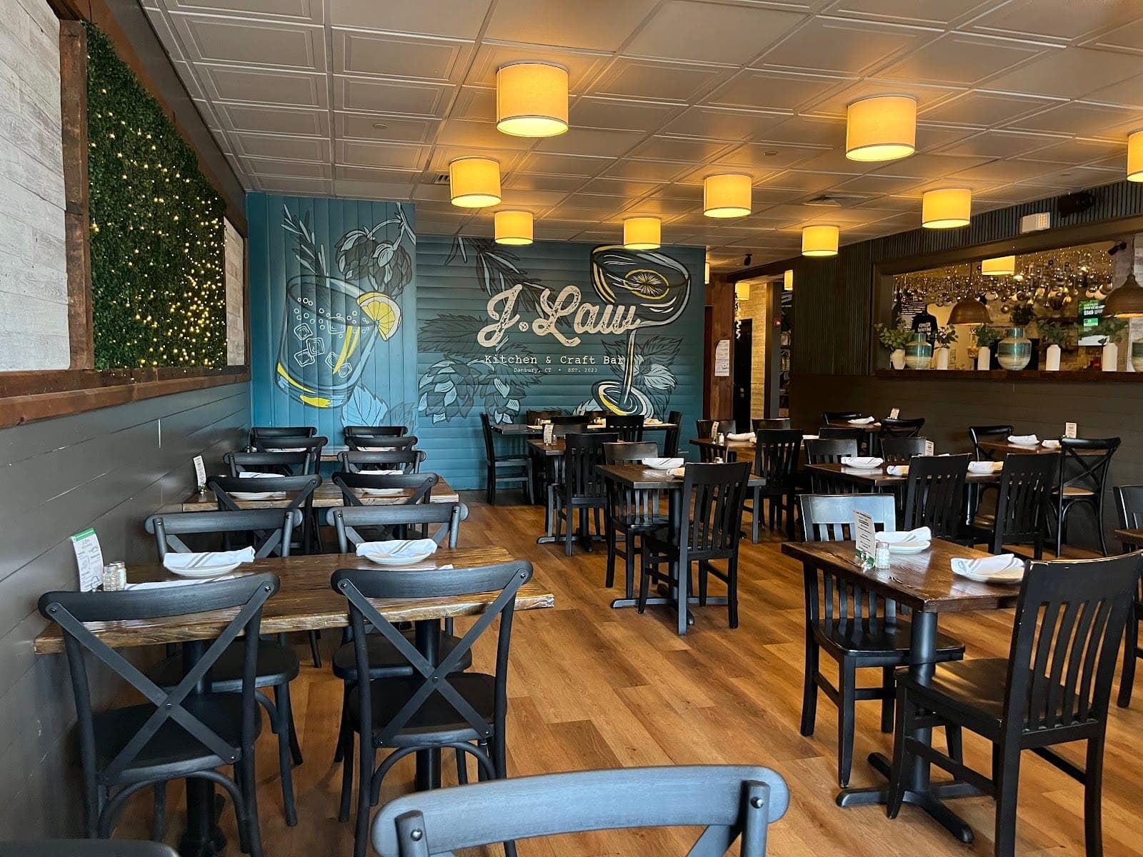 J Law Kitchen & Craft Bar