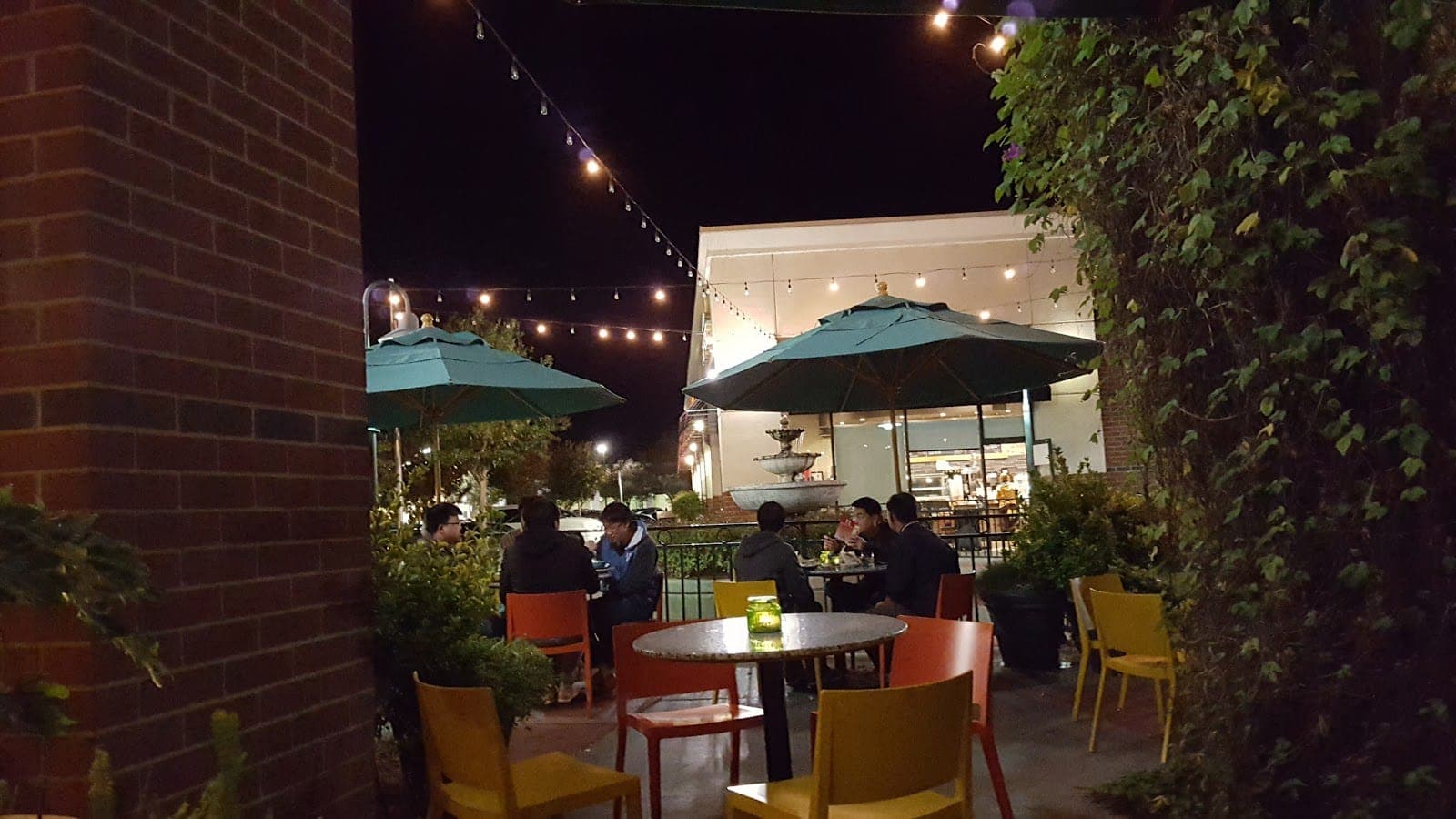 Oakshade Town Center