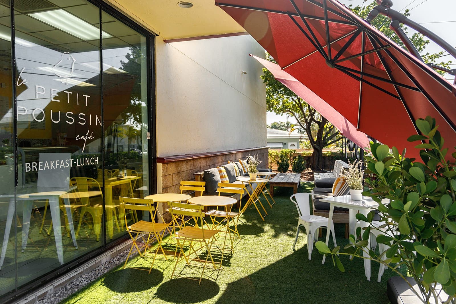 Le Petit Parisian Cafe ( New Owner March 2026 )