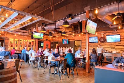 HOBNOB Neighborhood Tavern (Dunwoody)