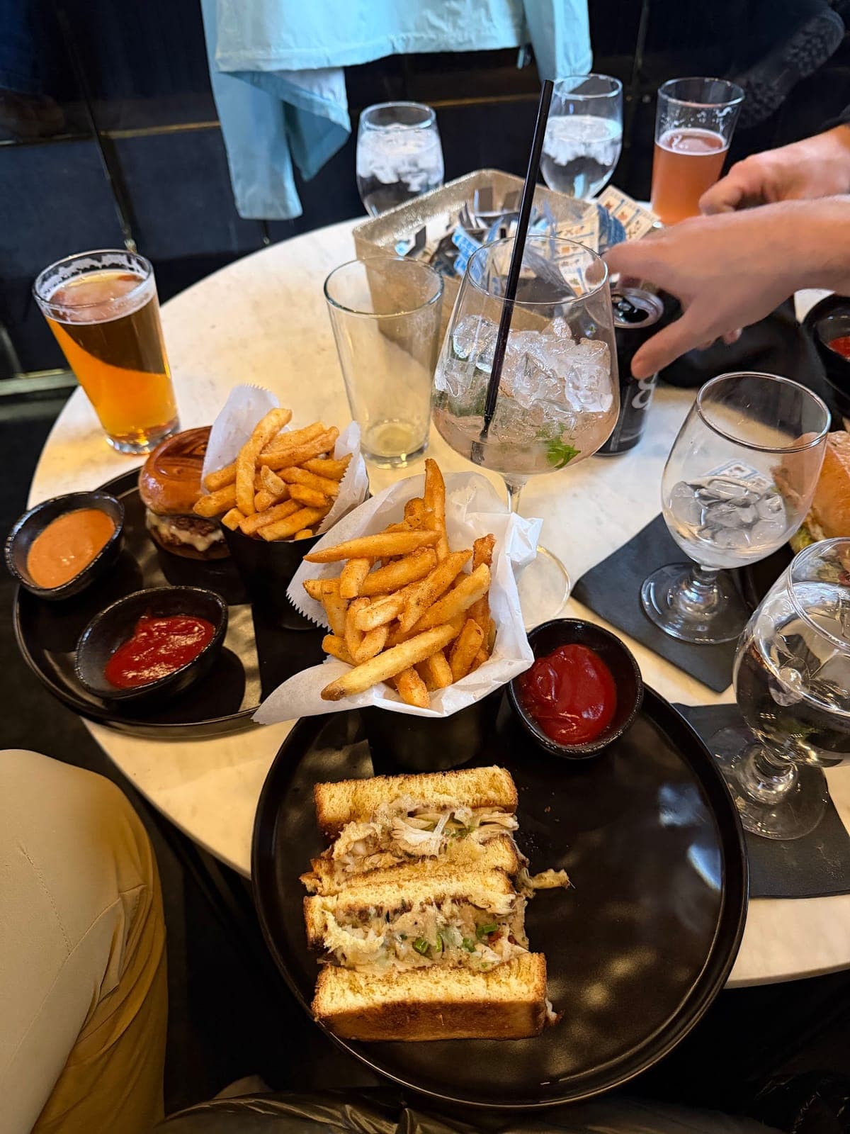 721 Sports Bar & Lounge
