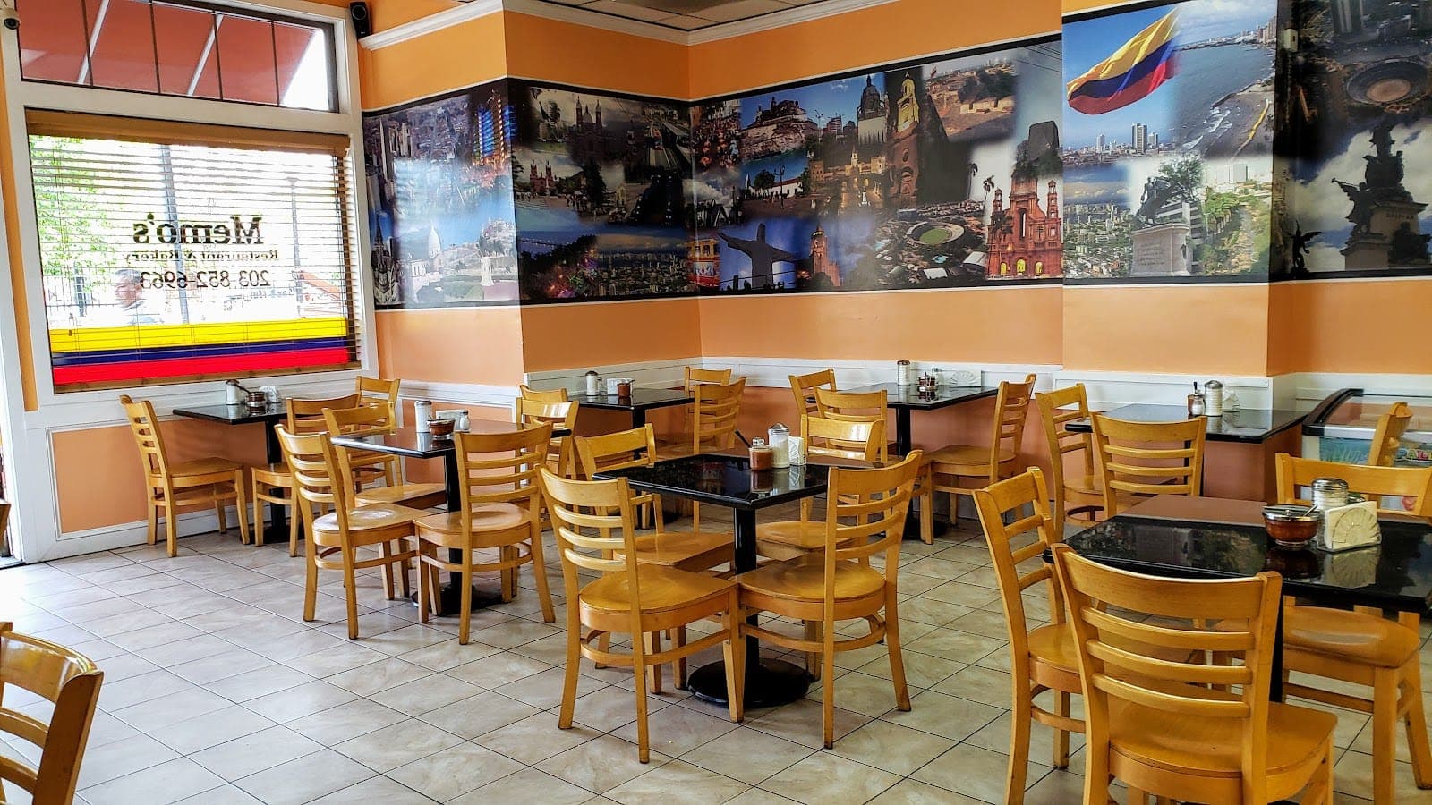 Memo's Restaurant & Bakery