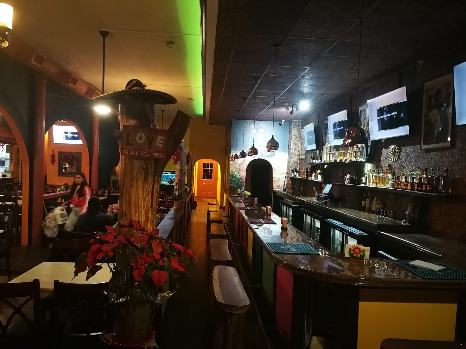 Los Portales Restaurant