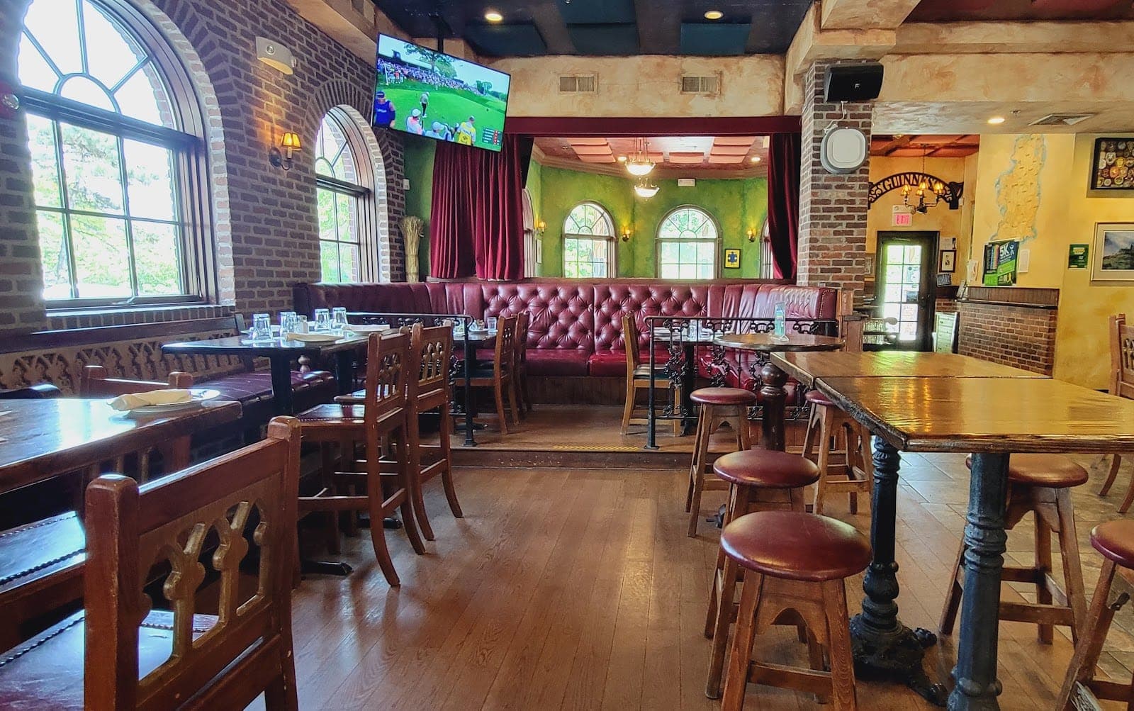O'Neill's Irish Pub & Restaurant