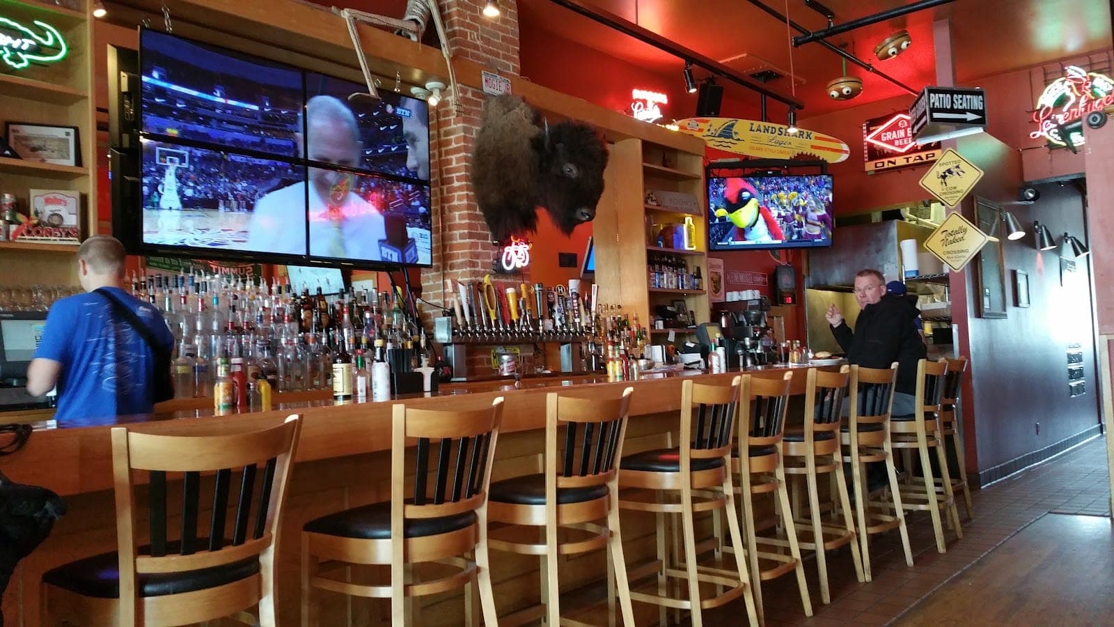 Mogie's Pub