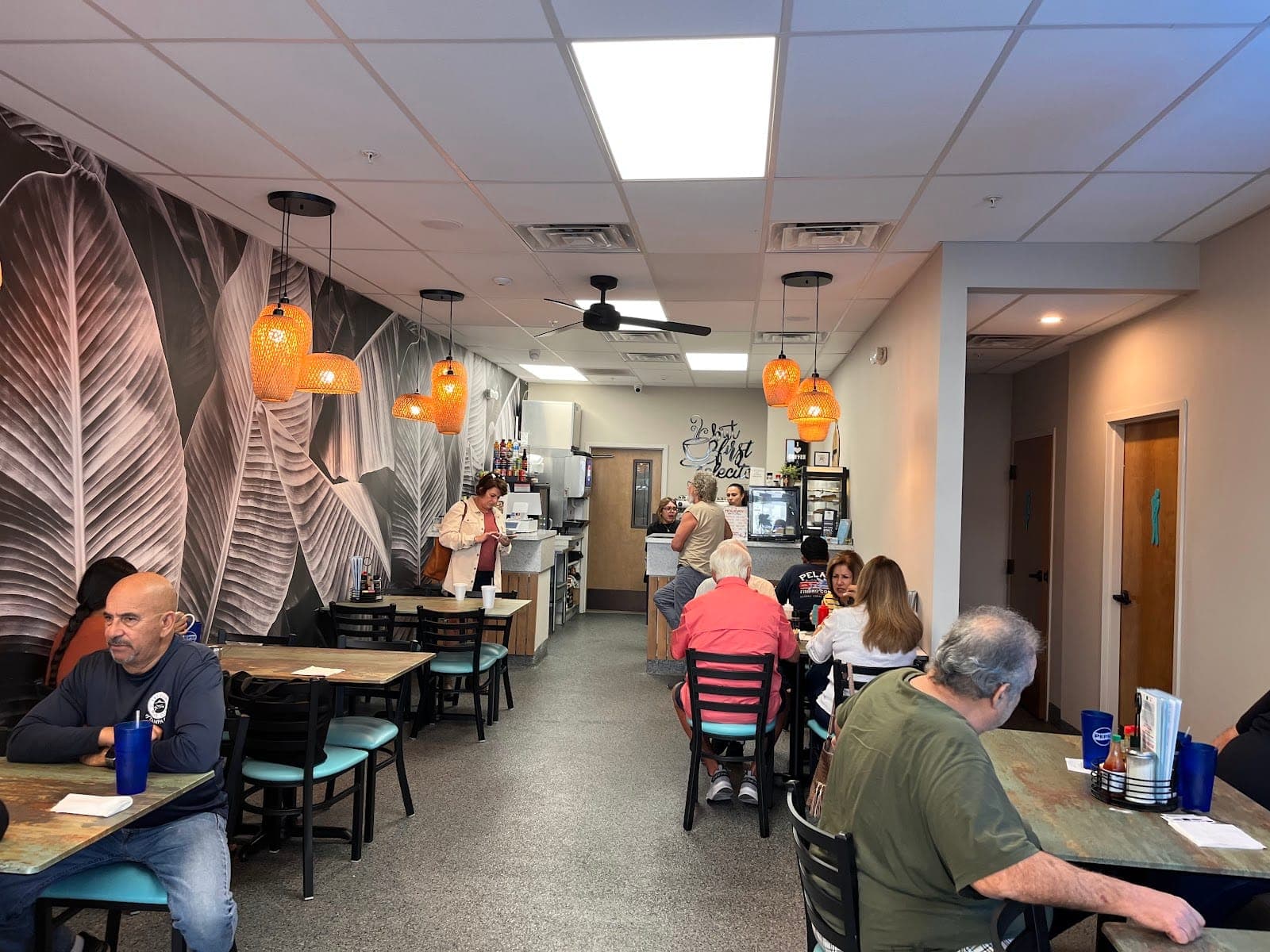 Danny's Coffee & Friends