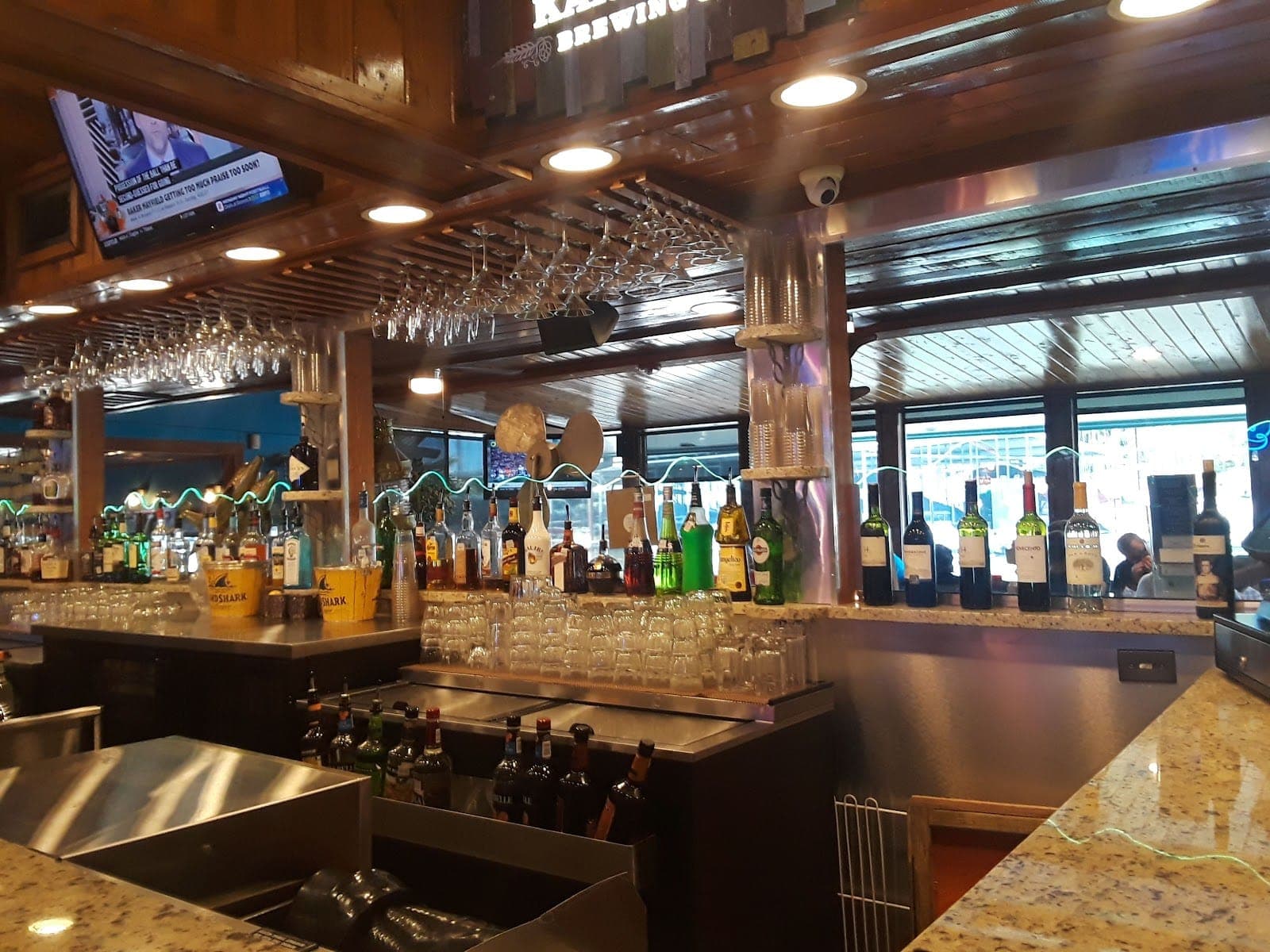 Rockin' S Bar and Grill at Twin Coves Marina
