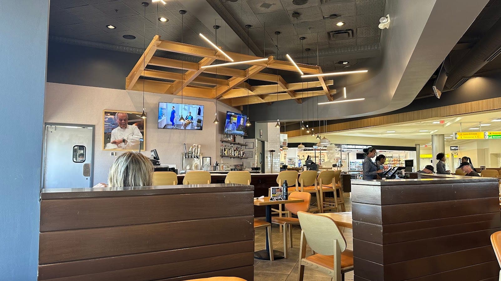 Wolfgang Puck Kitchen Counter