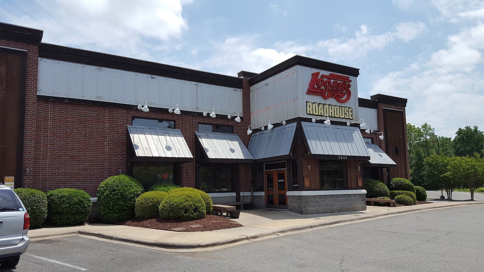 Logan's Roadhouse