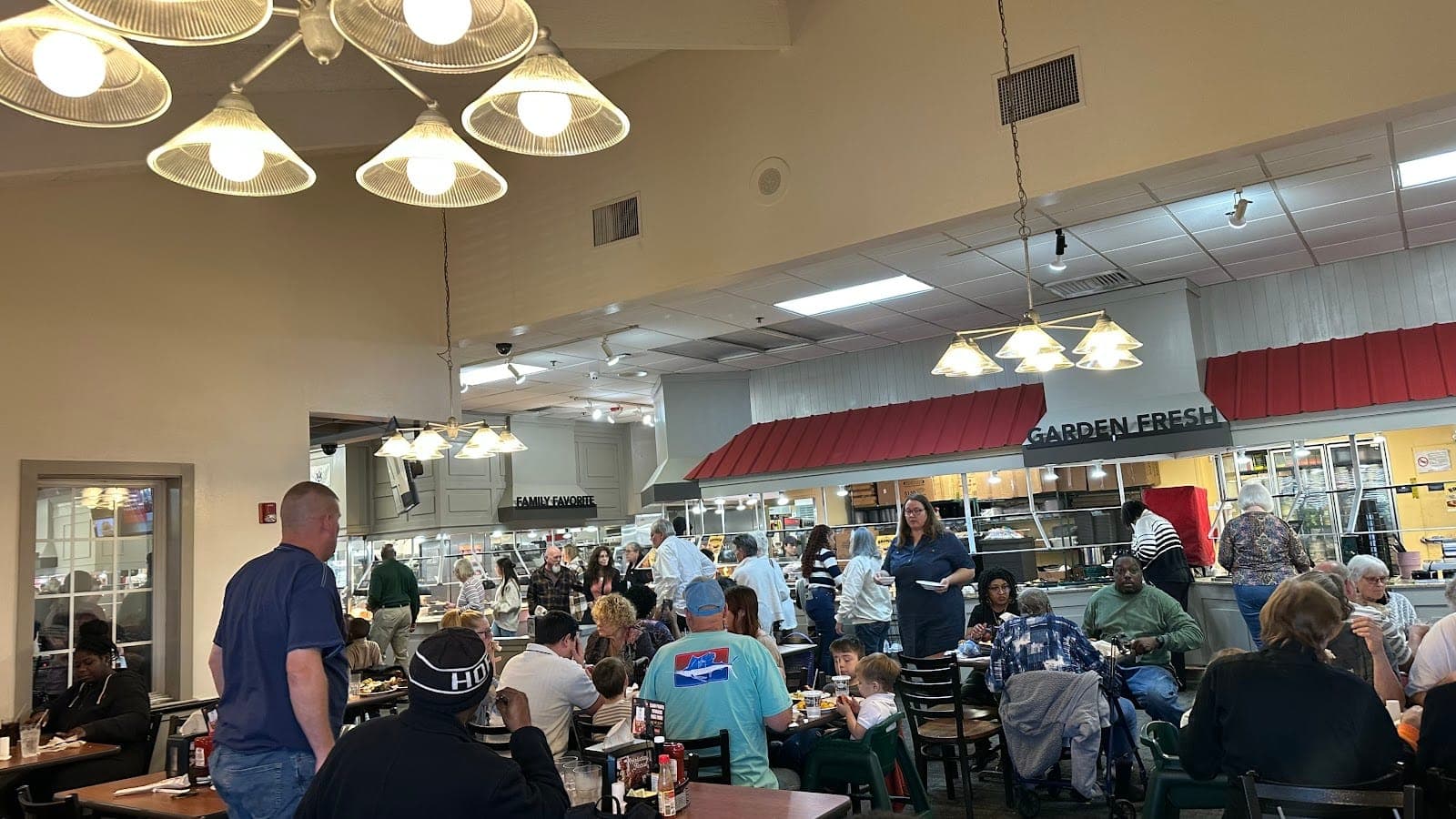 Golden Corral Buffet & Grill