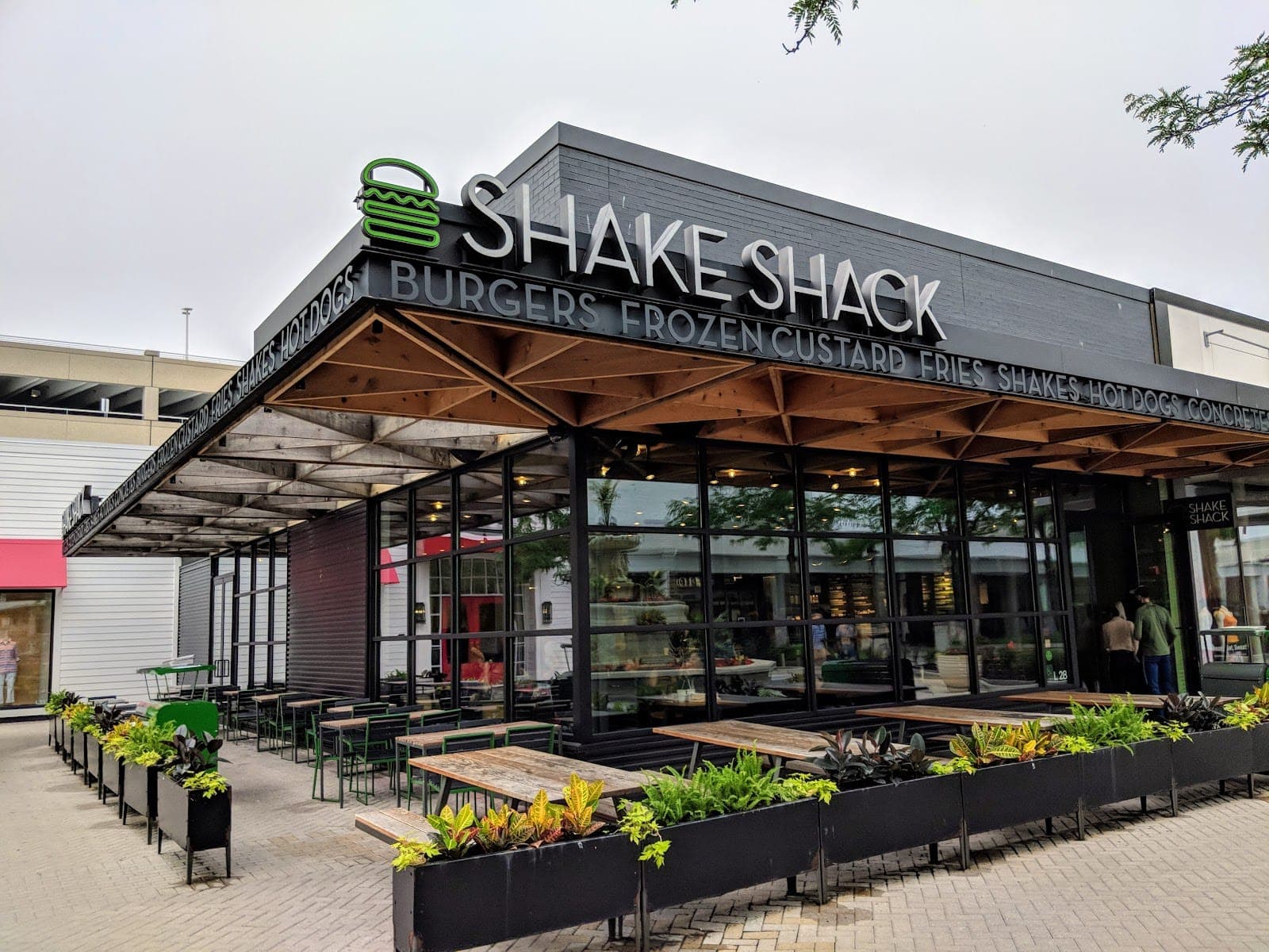 Shake Shack Old Orchard