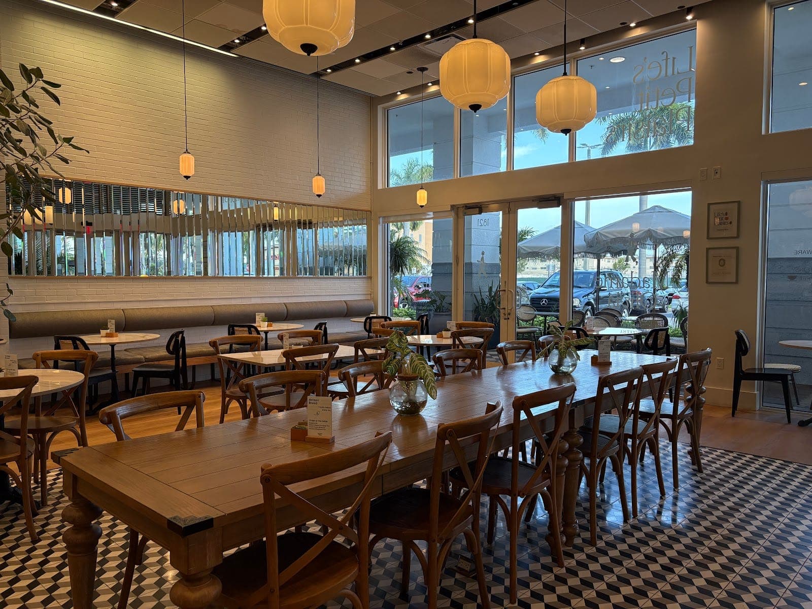 Madame Olivia North Miami