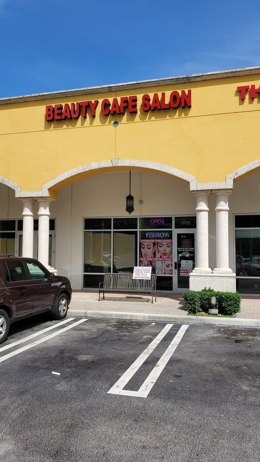 Beauty Cafe Salon Biscayne (Eyebrows, Hairstyles & Nails)
