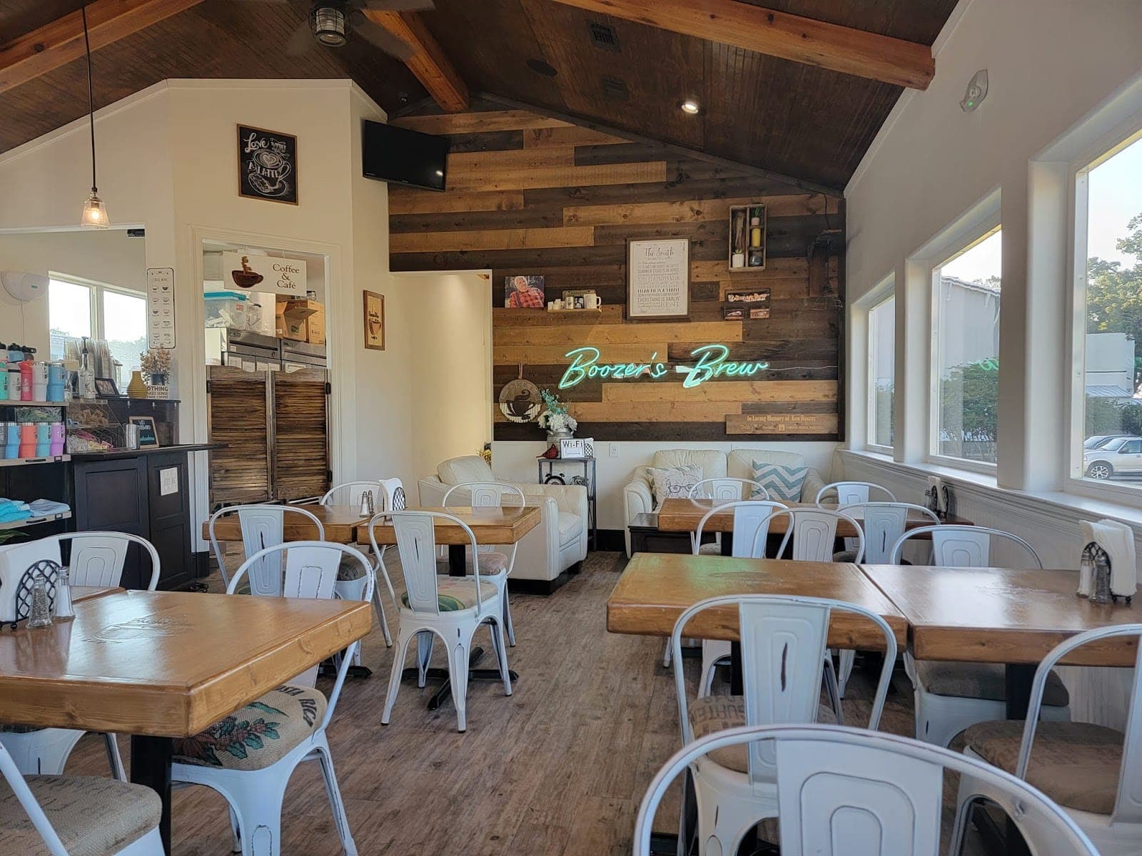 Boozer's Brew & a Cafe Too-Downtown