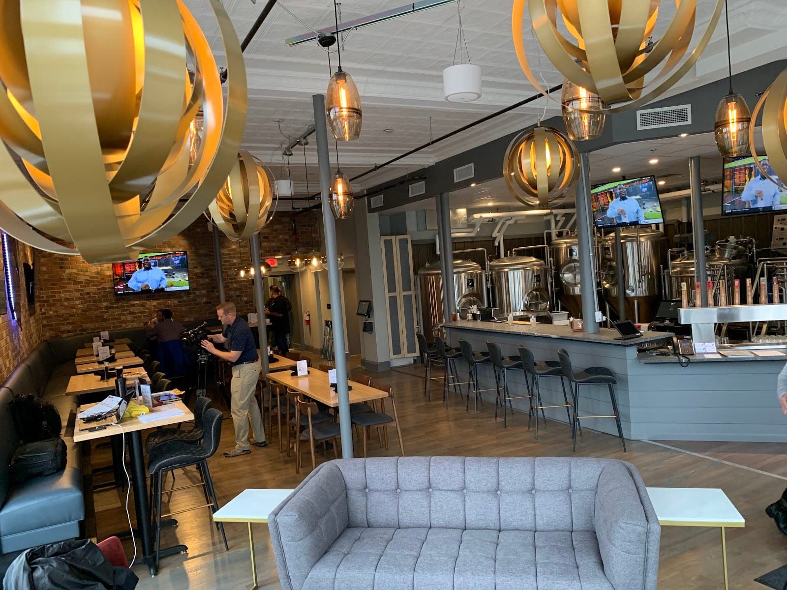 Fretboard Brewing & Public House