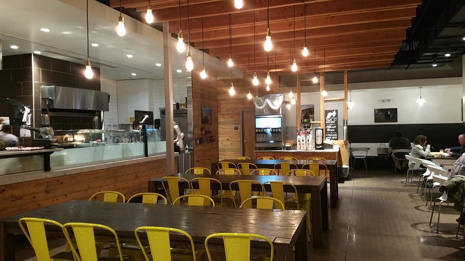 Modern Market Eatery - Highlands Ranch