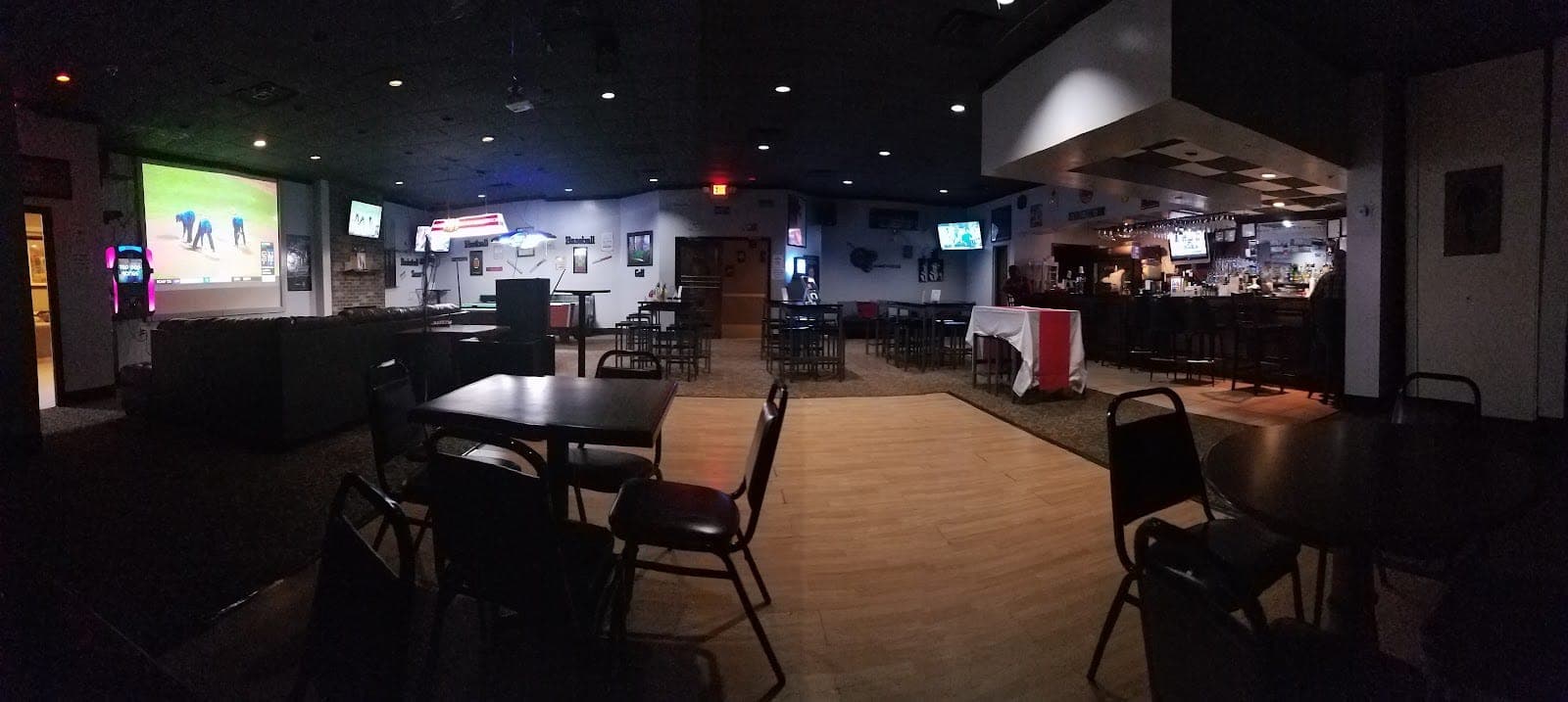 JJ's Bar & Grill