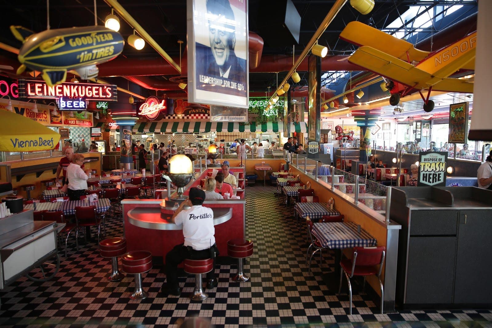 Portillo's & Barnelli's Schaumburg