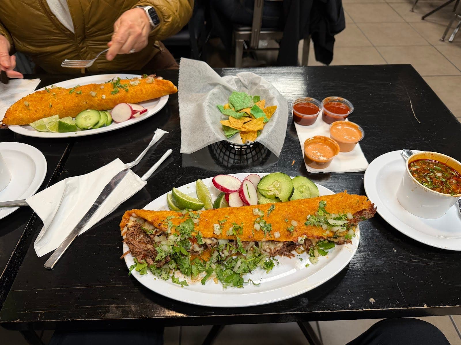 Taqueria y Birrieria Amigos & Beer