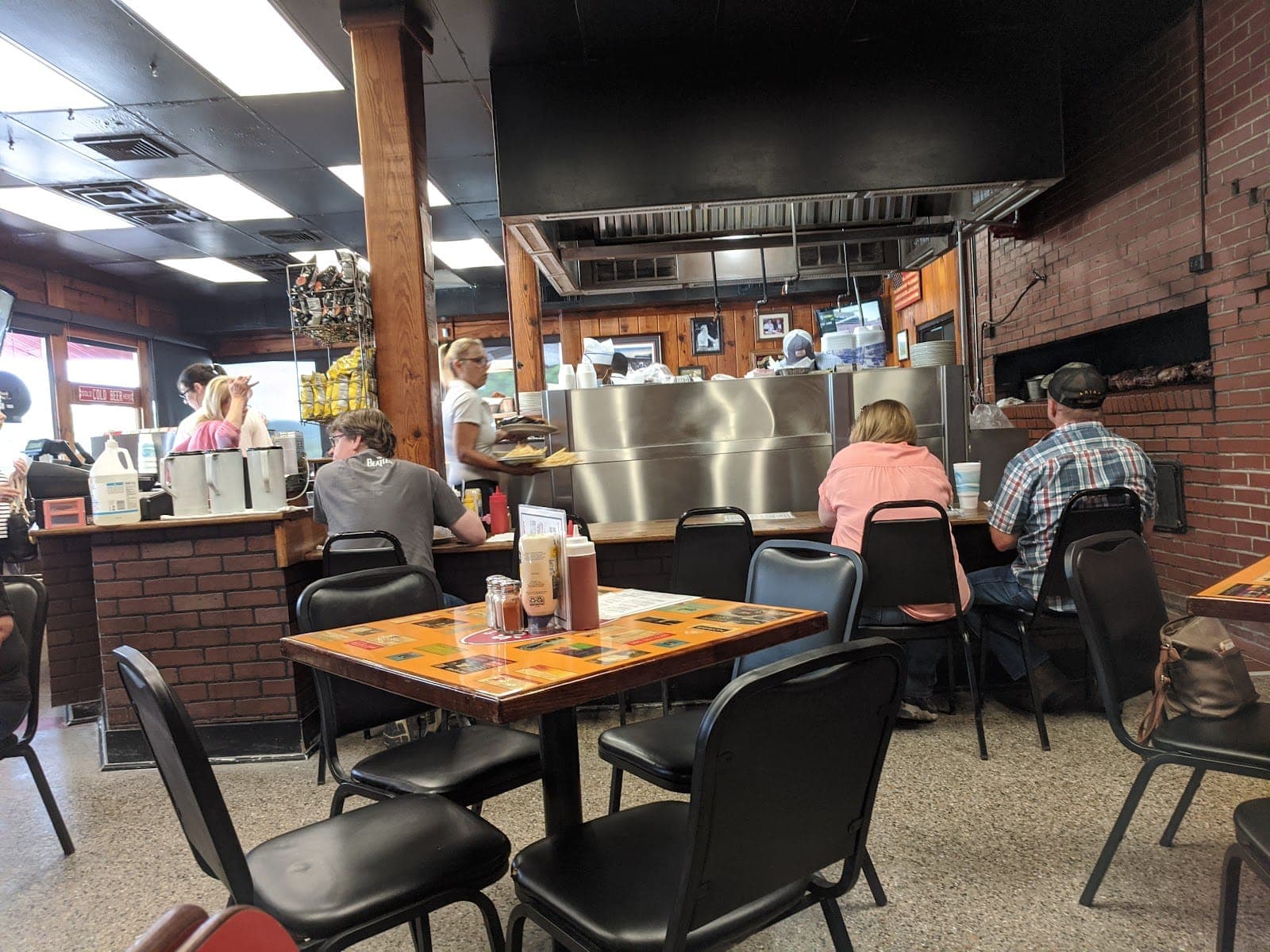 Archie's Bar-B-Q & Burgers