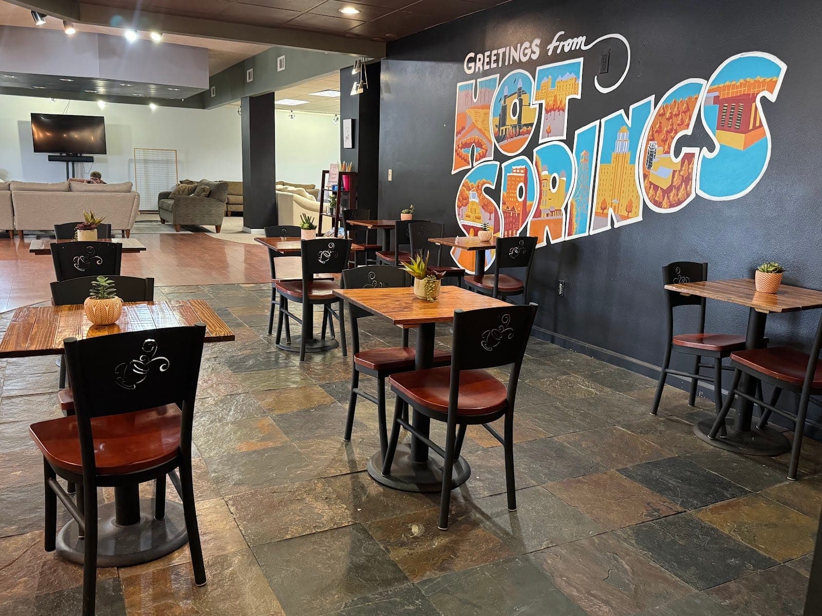 Capachi’s Coffee and Tea