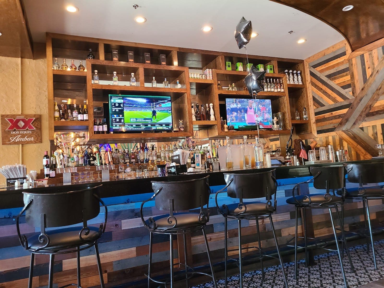 7 Tequilas Mexican Restaurant