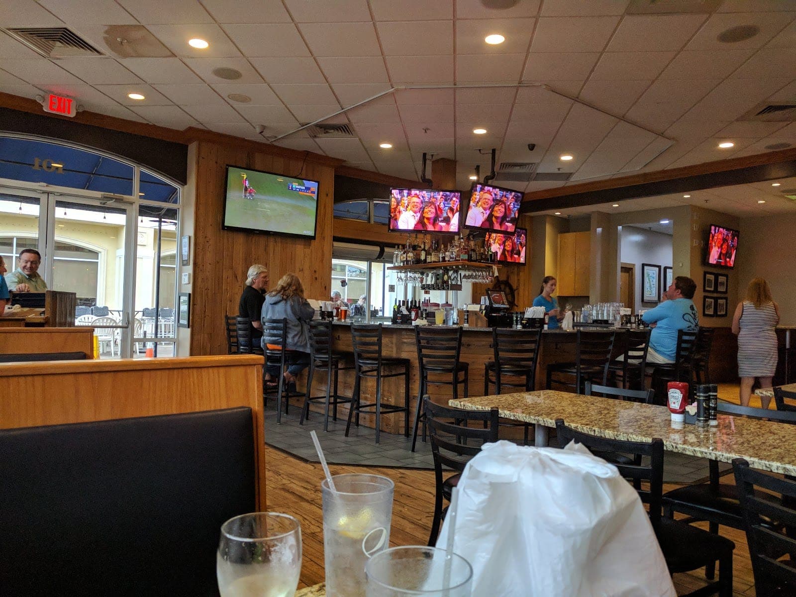 Old Florida Bar & Grill