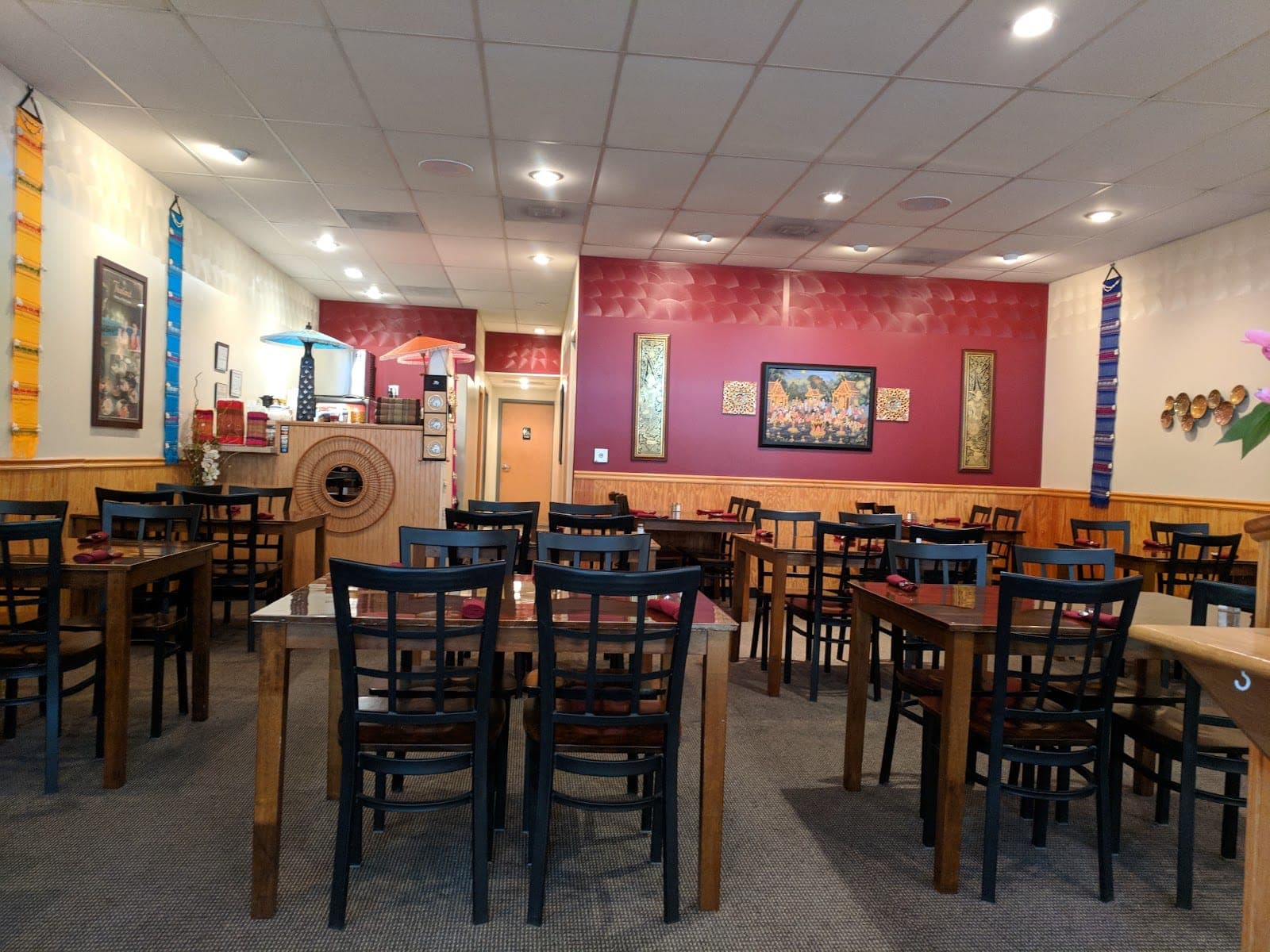Suwannee Thai Cuisine