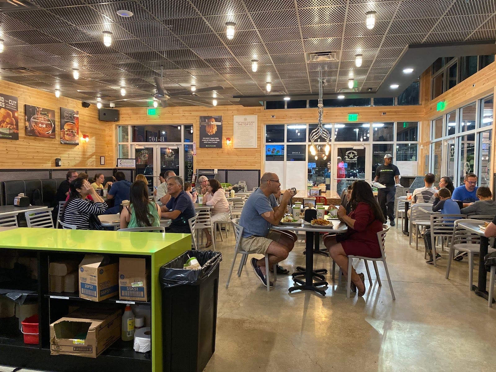 BurgerFi - Pinecrest