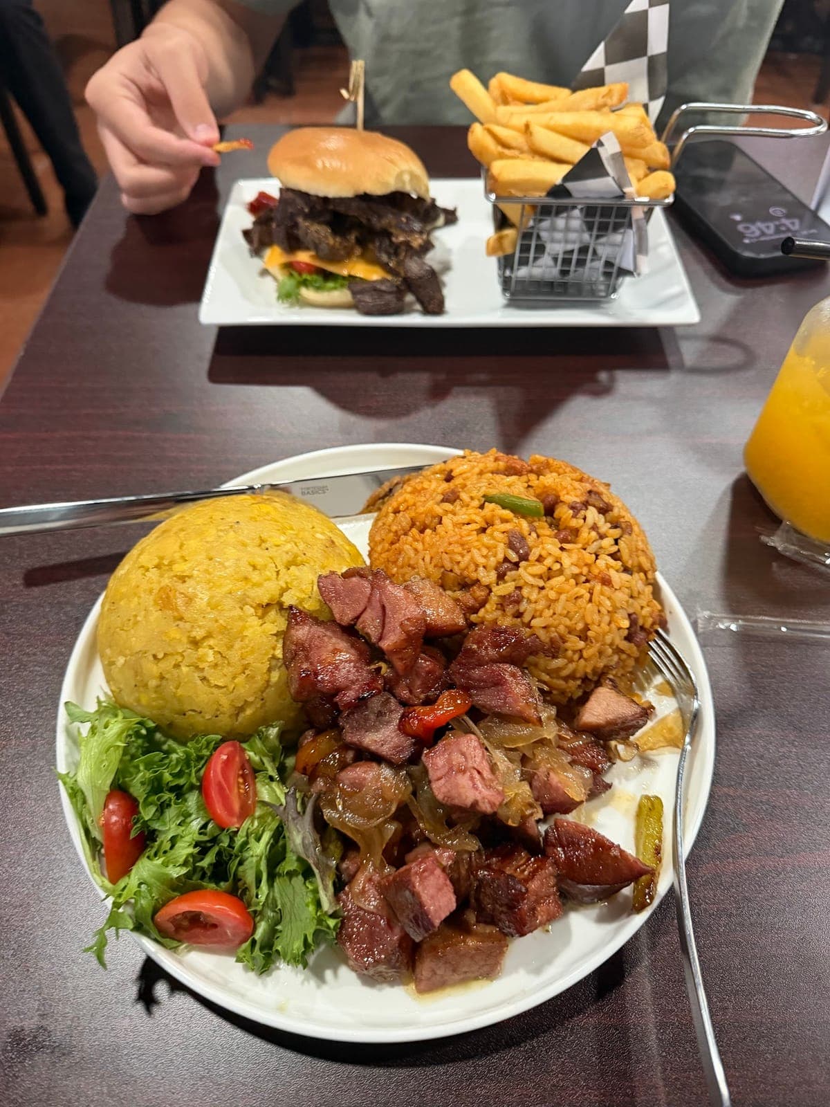 K-ILE BAR & GRILL INC