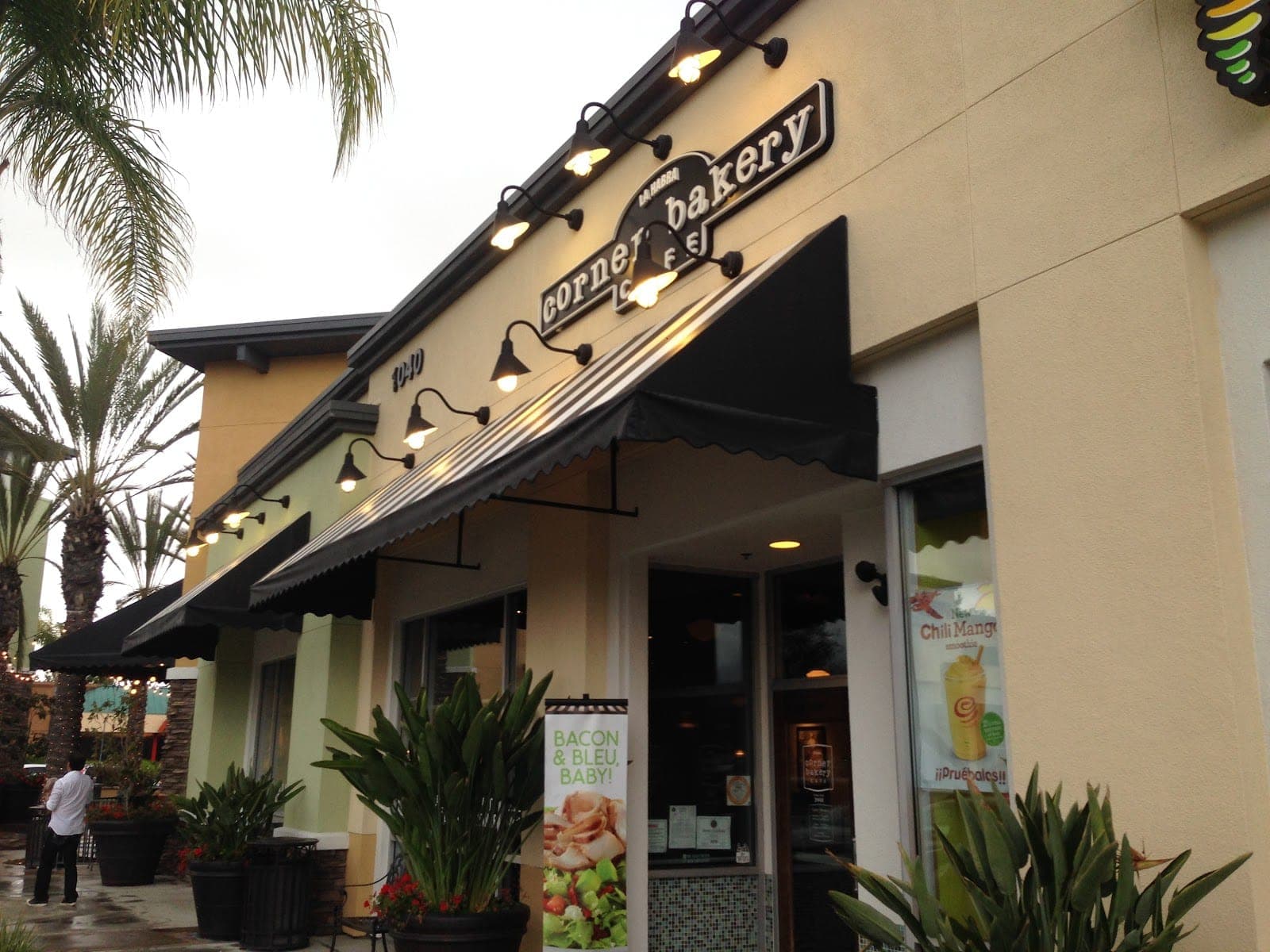 Corner Bakery Cafe