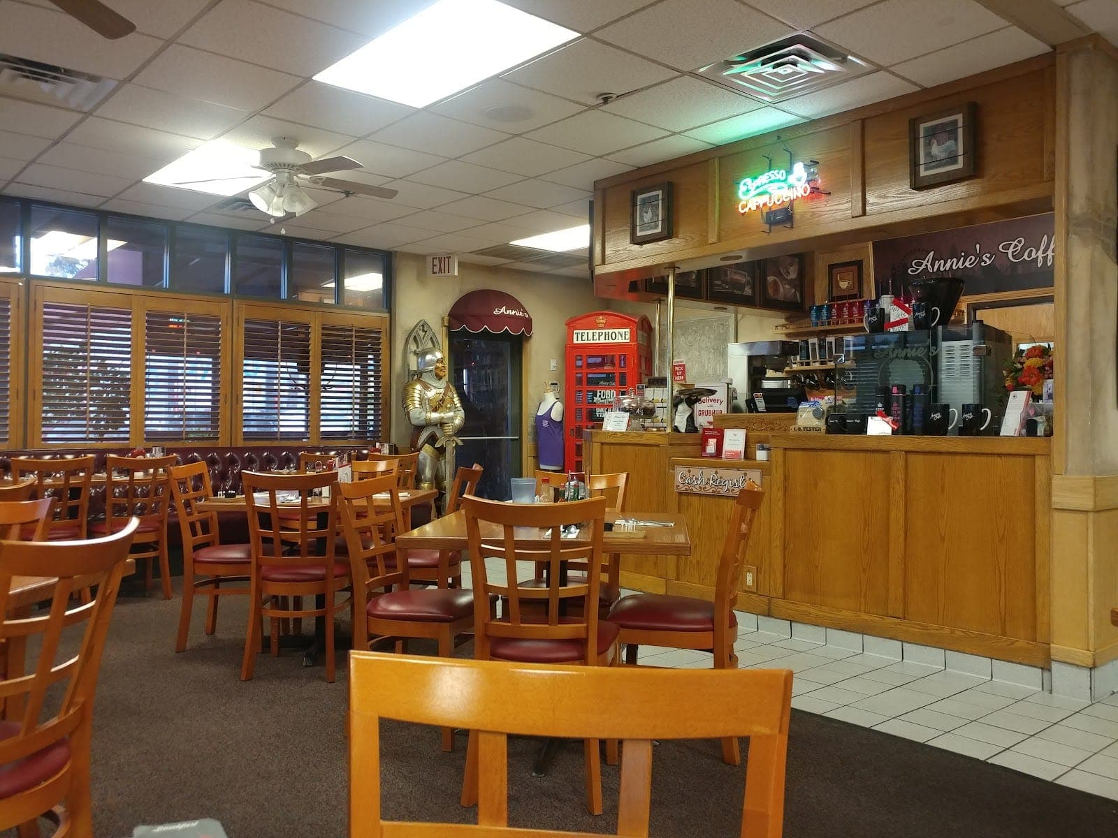 Annie's Cafe Lake Elsinore