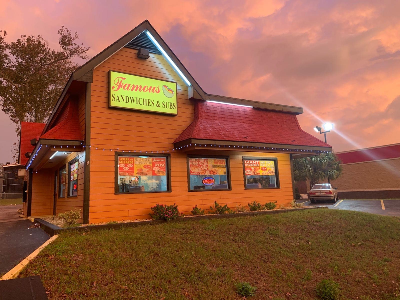 Famous Sandwiches & Subs Blanding Blvd