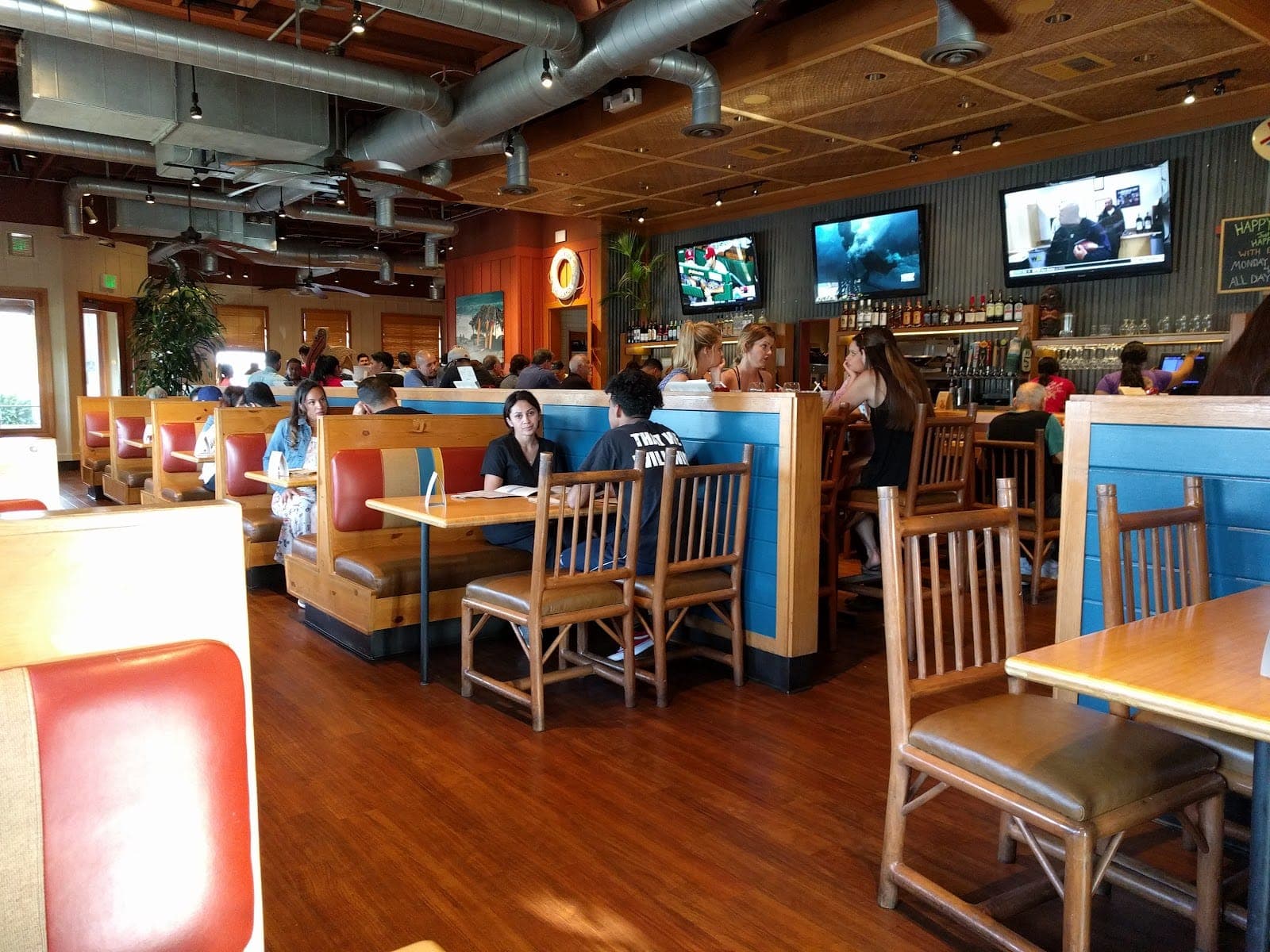 Islands Restaurant Redondo Beach