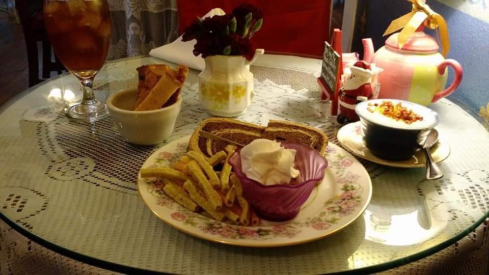 Holly Berry Tea Room