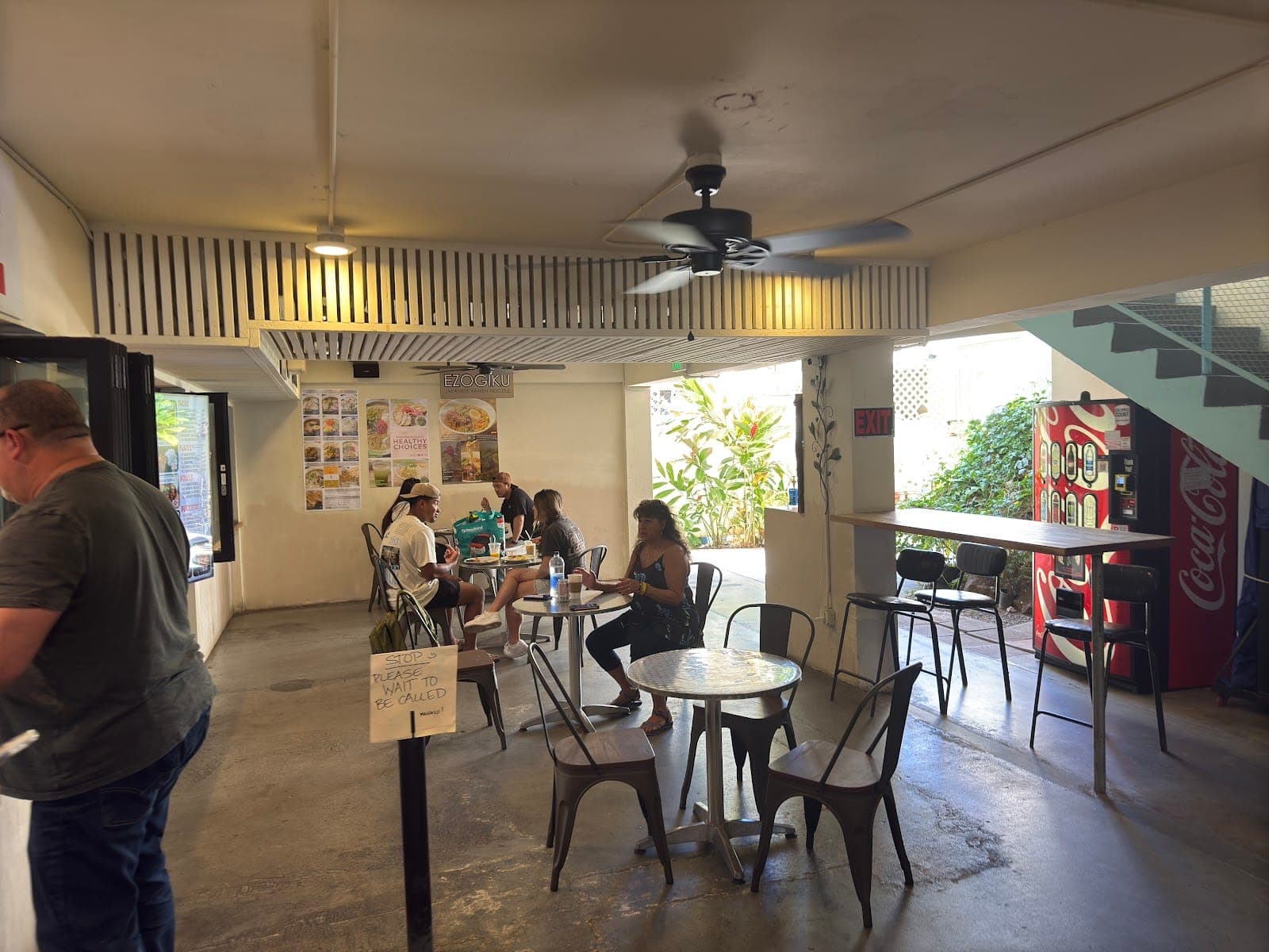 The Happy Hawaiian Cafe