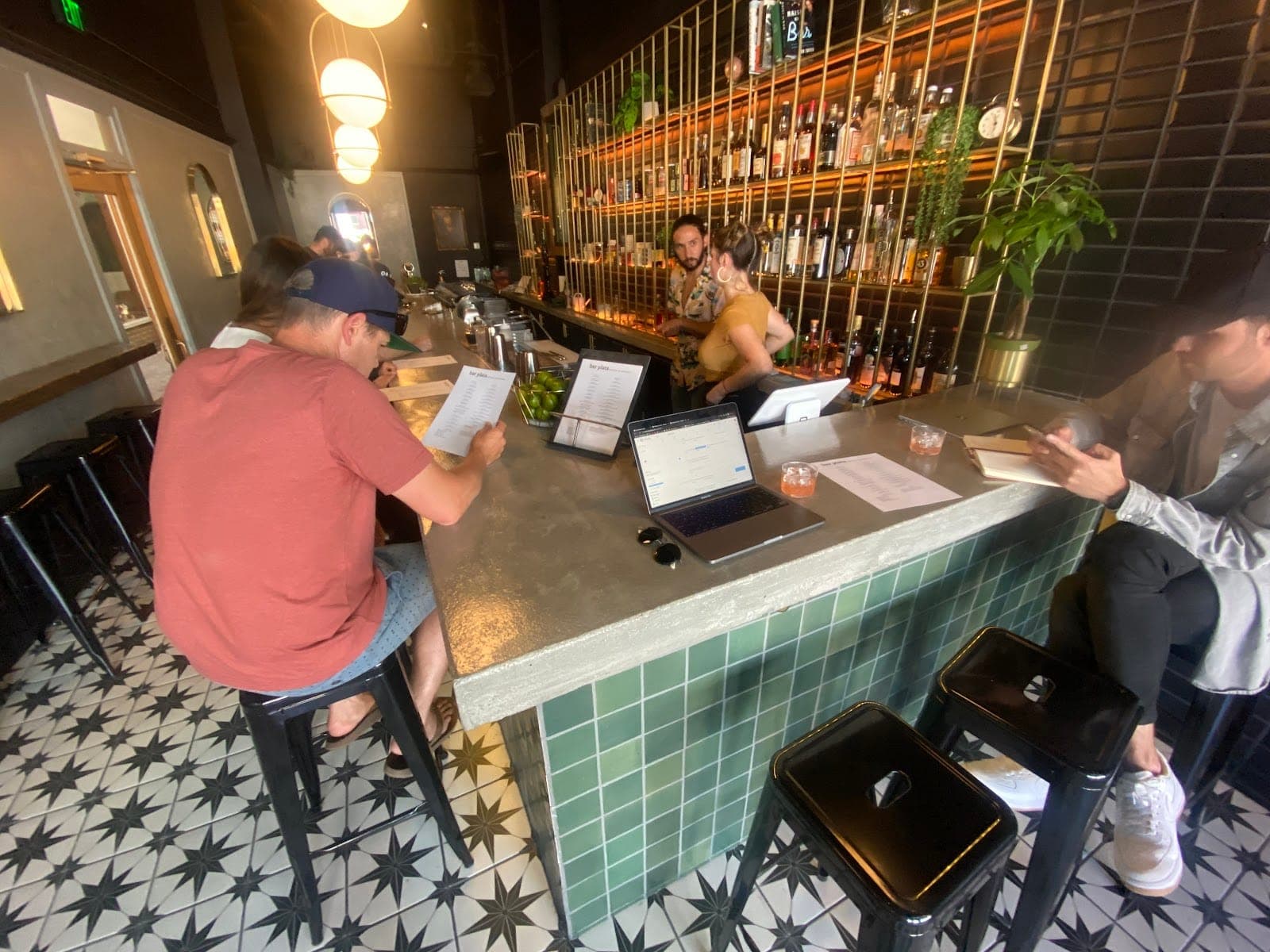 Bar Plata