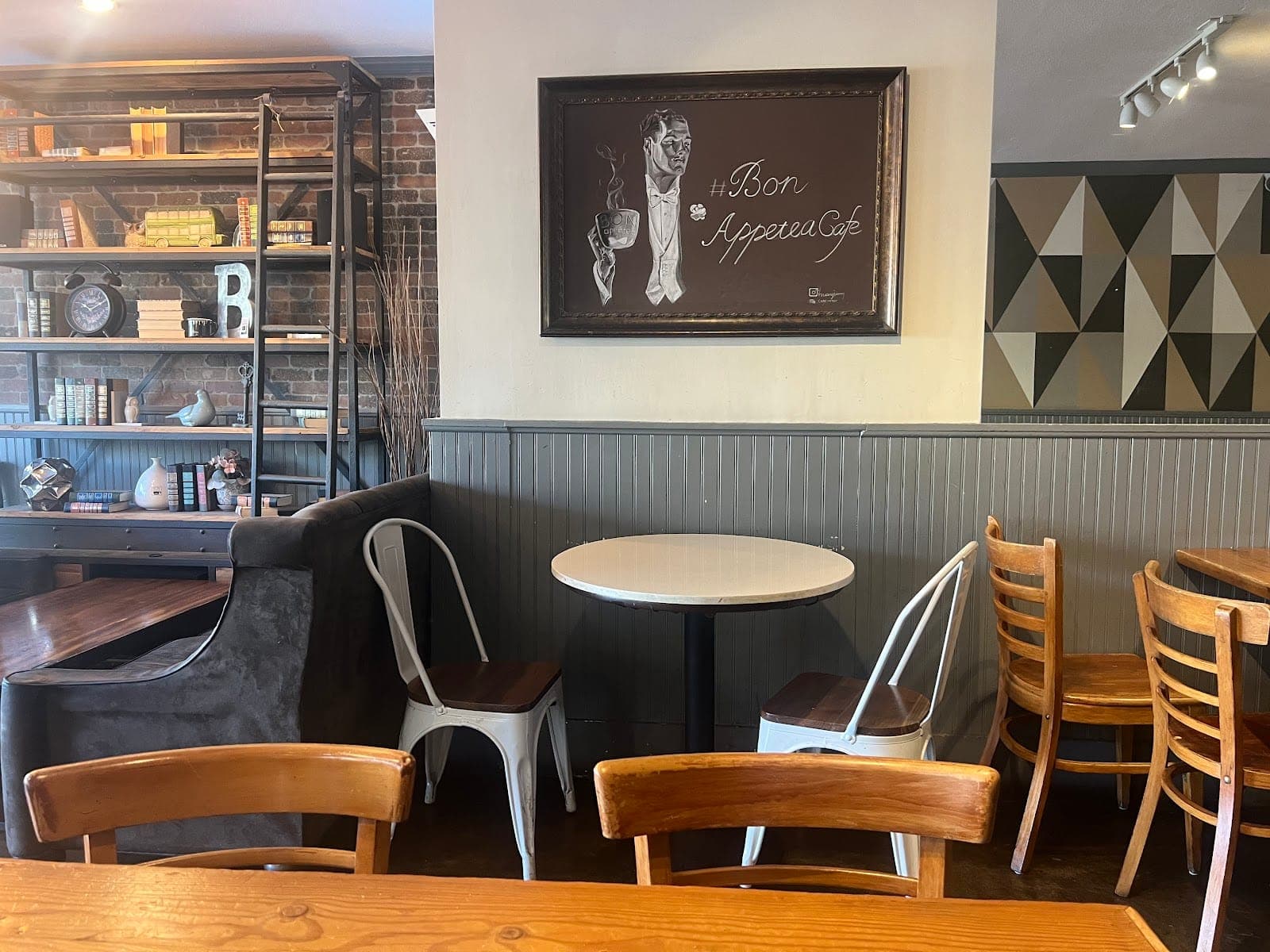 Bon Appetea Cafe - Alhambra