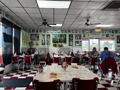 Boomarang Diner Moore